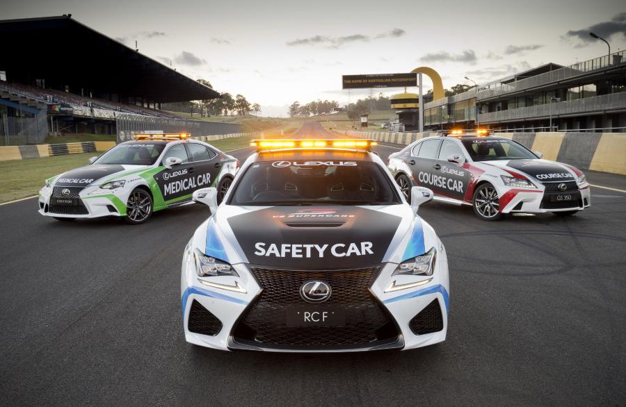  Lexus RC F Safety Car 2015 года  (фото 4 из 10)